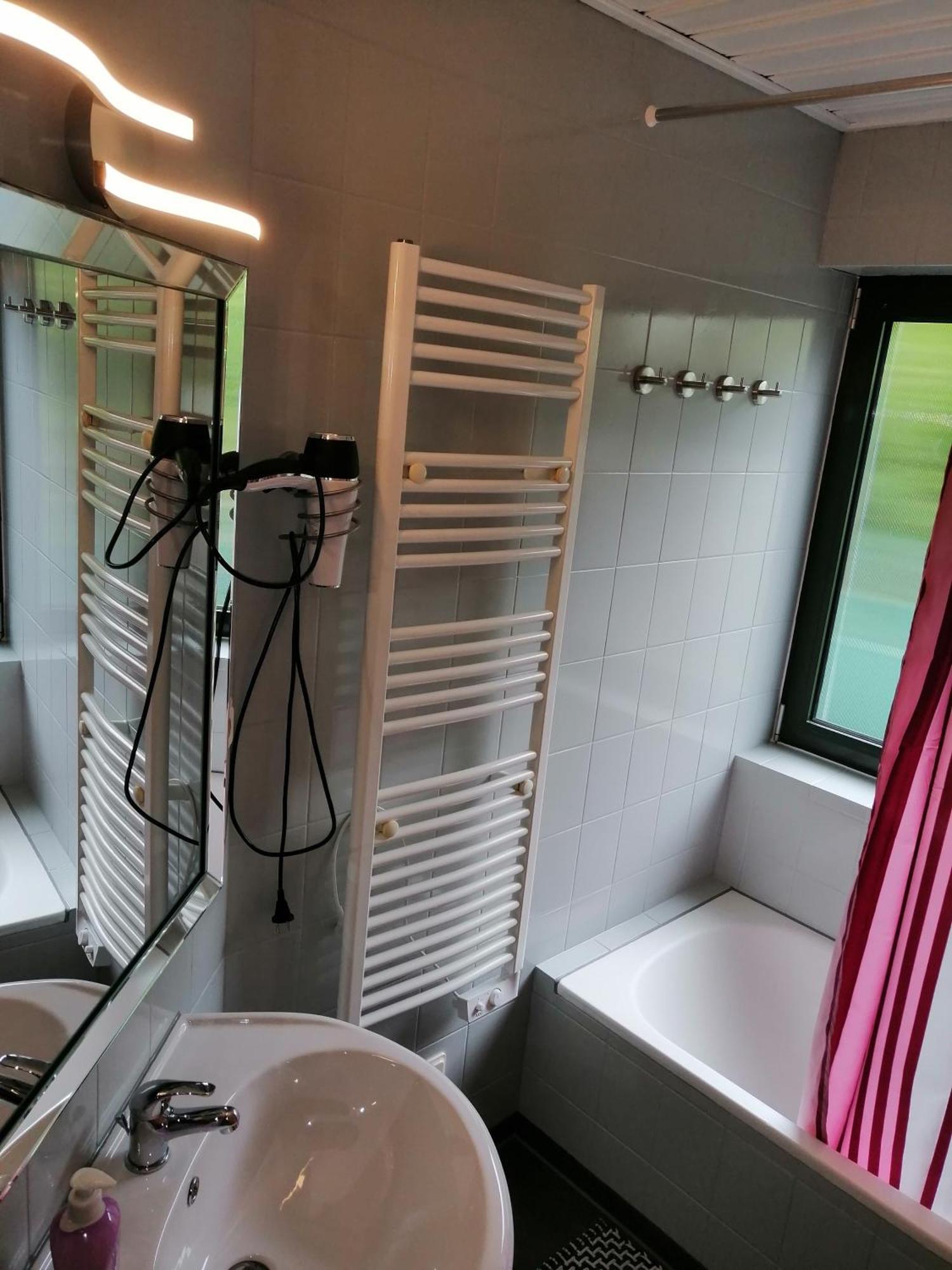 Haus Mohr - Ferienwohnung Im Taunus Weilmunster المظهر الخارجي الصورة